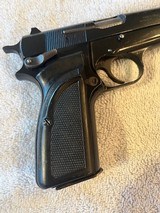 1990 Browning Hi Power in 9mm - 4 of 14
