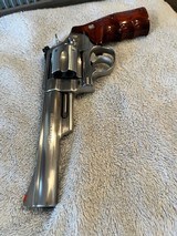 S&W 629 No dash 6 inch in excellent condition - 9 of 10