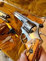 Dan Wesson 744 pistol pack - 4 of 9