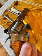 Dan Wesson 744 pistol pack - 5 of 9