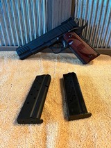 STI Trojan 38 Super 1911, very nice - 1 of 13