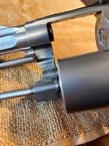 S&W 657-6 Performance Center 41 Magnum 2inch - 9 of 12
