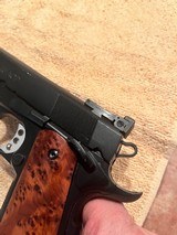 Les Baer Monolith 45acp in Excellent shape - 12 of 12