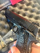 STI Duty one 5.0 as new in box - 5 of 14