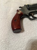 S&W model 36 snub in 38 special, excellent - 6 of 12