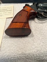 S&W Model 19-3, 4 inch in box mint, Full target - 4 of 12