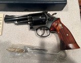 S&W Model 19-3, 4 inch in box mint, Full target - 2 of 12