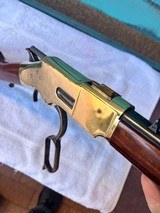 Uberti Model 66 Yellowboy Carbine, New - 9 of 12