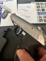 Sig Sauer P232SL in Box 380acp - 7 of 9