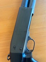 Ithaca 37 Featherweight, Riot gun, factory pistol grip - 4 of 12