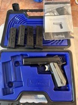 Dan Wesson Guardian Bob tail Commander 9mm - 1 of 14