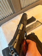 S&W 1911SC scandium Commander 45 acp - 10 of 13