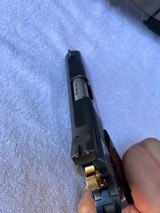Wilson Combat Sentinel 9mm Factory Custom Beautiful 9mm - 9 of 15