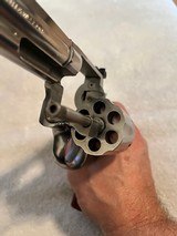 S&W 686 no dash, 4 inch, excellent shape - 6 of 12