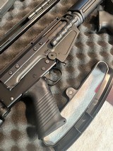 DS Arms FAL paratrooper in box, excellent, 21 mags - 2 of 15