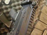 DS Arms FAL paratrooper in box, excellent, 21 mags - 13 of 15