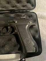 IMI Baby Desert Eagle 45 acp in excellent shape. - 6 of 12