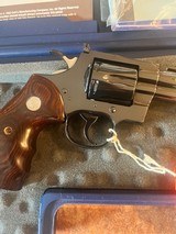 New in box 2003 Colt Python Elite, 4 inch Royal Blue - 6 of 15