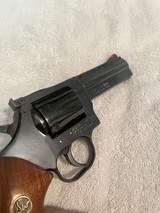 Dan Wesson 15-2 4 inch vent rib 357 magnum - 7 of 12