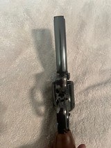 Dan Wesson 15-2 4 inch vent rib 357 magnum - 10 of 12