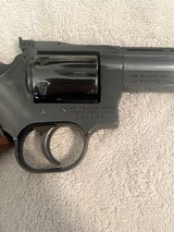 Dan Wesson 15-2 4 inch vent rib 357 magnum - 3 of 12