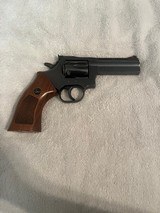 Dan Wesson 15-2 4 inch vent rib 357 magnum - 2 of 12