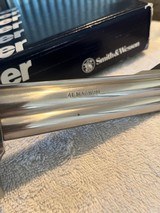 S&W 657-2 Classic Hunter 41 Magnum, New in Box - 8 of 13 S&W 657-2 Classic Hunter 41 Magnum, New in Box - 8 of 13