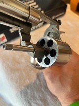 S&W 657-2 Classic Hunter 41 Magnum, New in Box - 12 of 13 S&W 657-2 Classic Hunter 41 Magnum, New in Box - 12 of 13