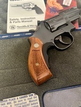 S&W 19-7 2.5 inch barrel as new in box - 9 of 12 S&W 19-7 2.5 inch barrel as new in box - 9 of 12