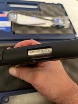 Colt Lightweight Commander 38 super TALO special in box - 9 of 13