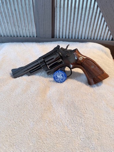 S&W 19-4 four inch Excellent condition