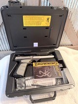 Browning Buckmark 22LR in box excellent - 11 of 11
