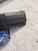 Sig p320 Compact Medium 9mm excellent - 3 of 10