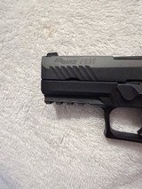 Sig p320 Compact Medium 9mm excellent - 7 of 10