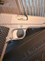 Dan Wesson Valor in box excellent, 9mm - 6 of 12