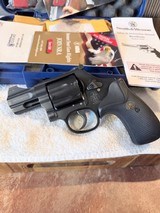 S&W 386 Night Guard 357 in box, excellent! - 2 of 14