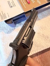 S&W 386 Night Guard 357 in box, excellent! - 11 of 14