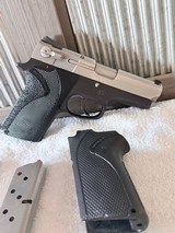 S&W 3914 2 tone, Lew Horton 1 of 200 9mm - 6 of 12