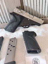 S&W 3914 2 tone, Lew Horton 1 of 200 9mm - 4 of 12