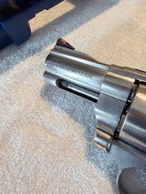 S&W 629-4 3 inch 44 Mag in excellent shape - 9 of 11