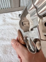 S&W 686-1 2.5 inch, factory combat grips - 9 of 15