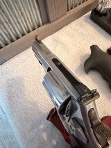 S&W 686-6 2.5 inch 357 mag with extras - 11 of 14
