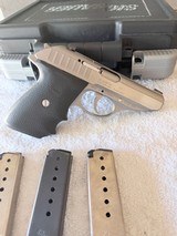 Sig Sauer P232 in box with 3 mags, 380 acp - 4 of 13
