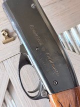 Remington 572 Deluxe 22LR pump action - 4 of 13