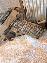 Springfield TRP AOS 9mm bobtail Commander with Holosun - Image 7 of 17