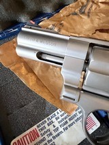 S&W 625-7 Lew Horton Classic Carry 45 Colt 3 inch - 8 of 13