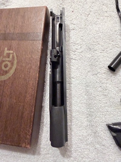 Colt 1911 22 conversion in box, excellent - Image 4 of 10