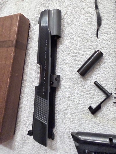 Colt 1911 22 conversion in box, excellent - Image 2 of 10