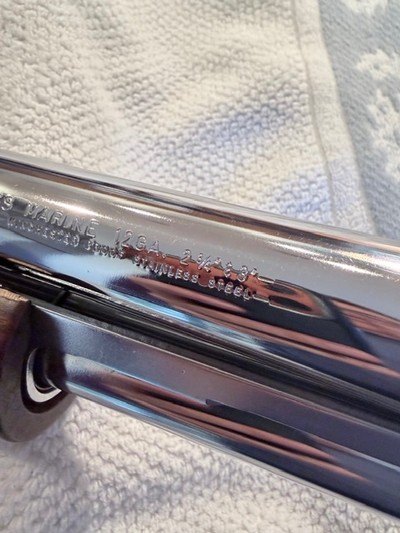 Winchester Stainless Marine 12 gauge in excellent shape - Image 11 of 19