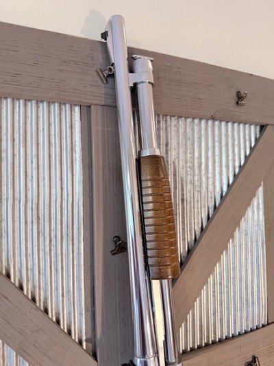 Winchester Stainless Marine 12 gauge in excellent shape - Image 8 of 19